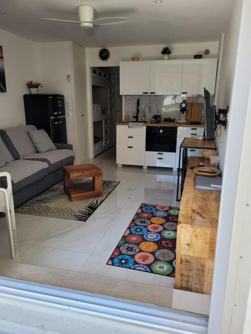 Chez James - Superbe Studio Avec Piscine Et Plage A Proximite La Grande Motte Exterior photo