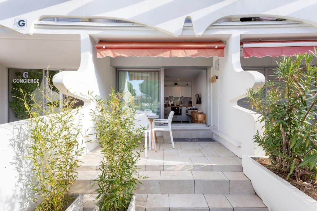 Chez James - Superbe Studio Avec Piscine Et Plage A Proximite La Grande Motte Exterior photo